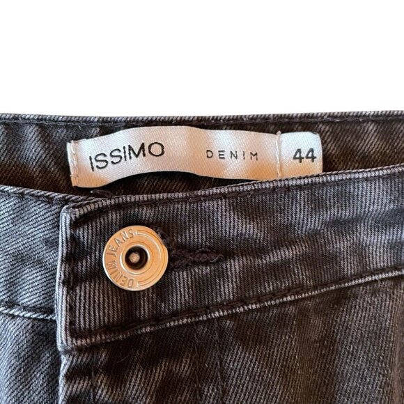 Issimo Womens Jeans Sz 44 34" Waist Black Wash Denim Wide Leg Raw Hem Crop - Picture 4 of 7